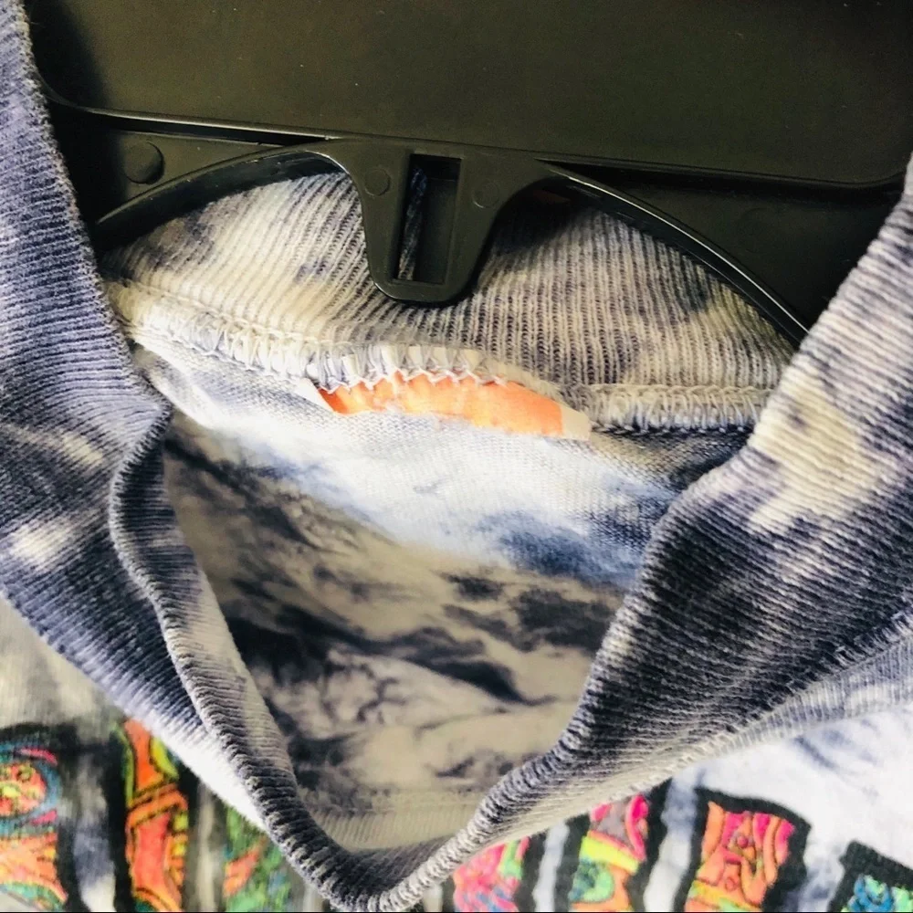 Vintage 90s tie dye colorful face long sleeve shirt size 10